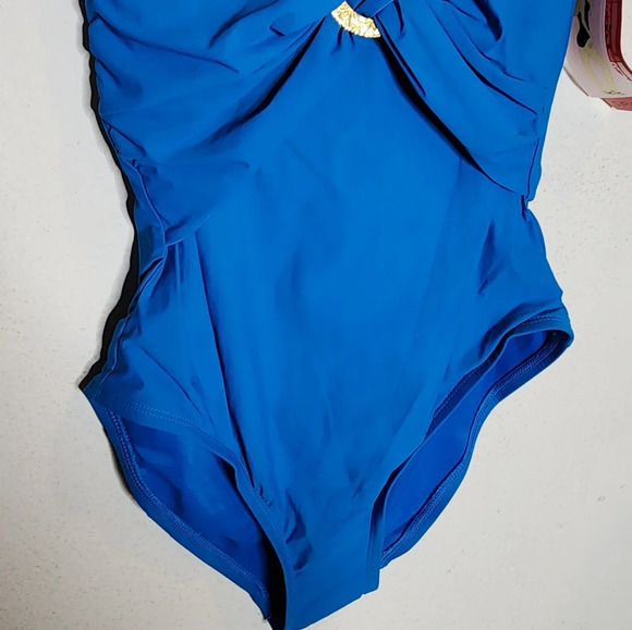 NWT Spanx Blue Shaping Halter one piece swimsuit. Women's size 8. - Picture 13 of 16